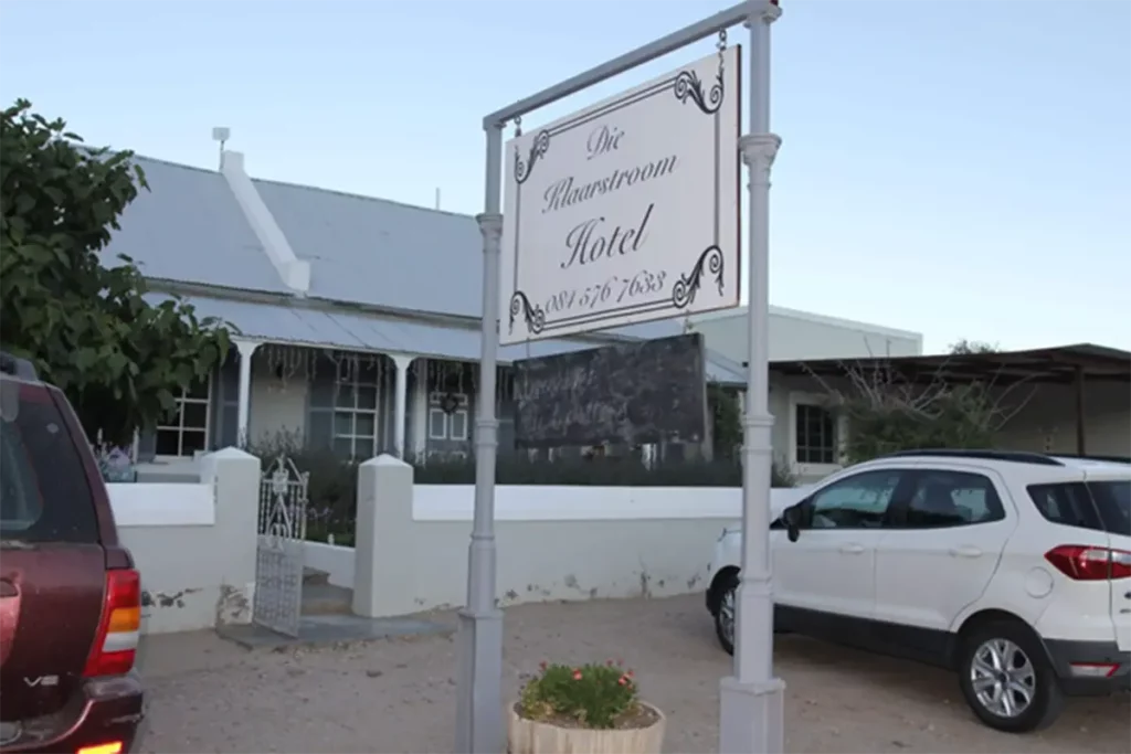 Klaarstoom Hotel Outside