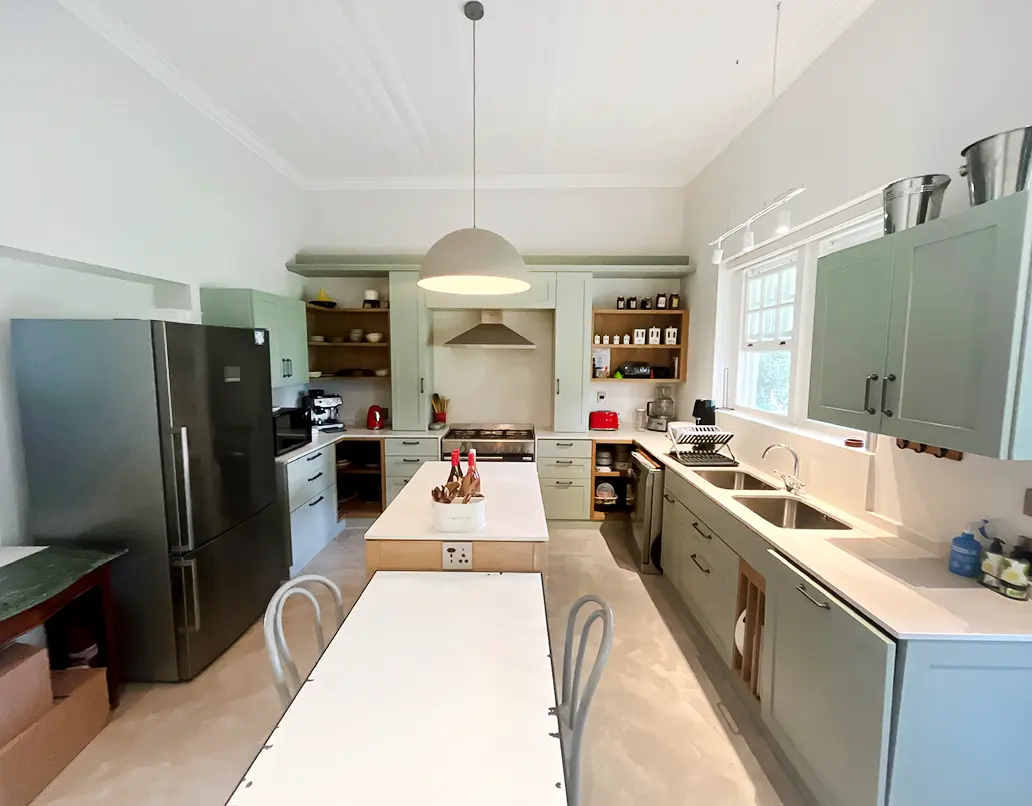 Oasis Farm Kitchen